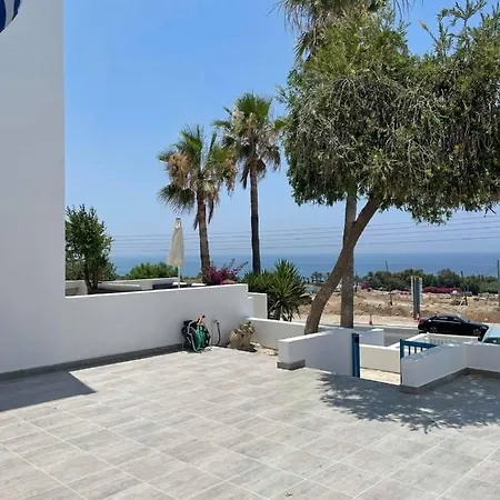 Ikaria Village Maisonette 12 Апартаменты Пафос