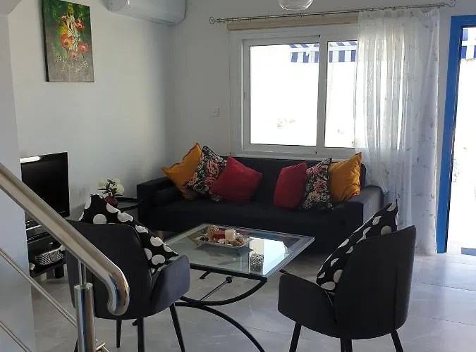 Ikaria Village Maisonette 12 *